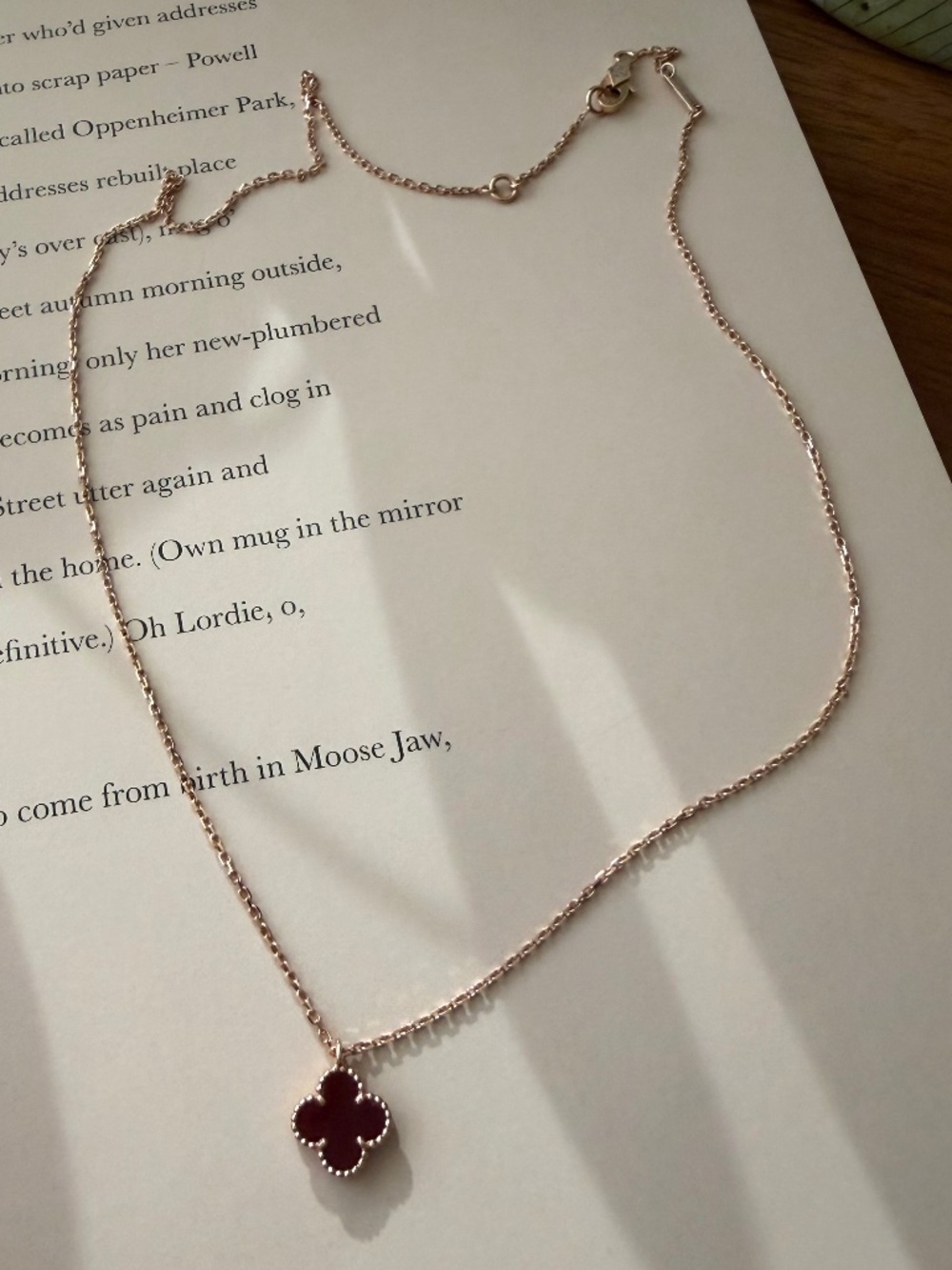 Van Cleef & Arpels Sweet Alhambra Necklace Carnelian and Rose Gold